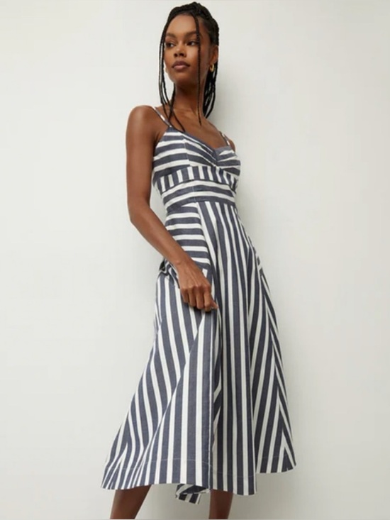 Veronica Beard Dresses & Skirts - ISO Veronica Beard Blige Dress size 2 or 4
